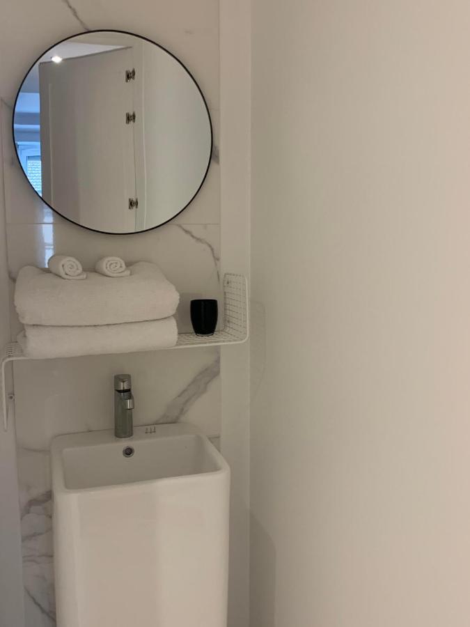 Celect'In Lyon Suites climatisées SkyView Esterno foto
