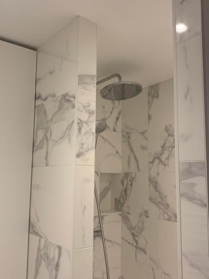 Celect'In Lyon Suites climatisées SkyView Esterno foto