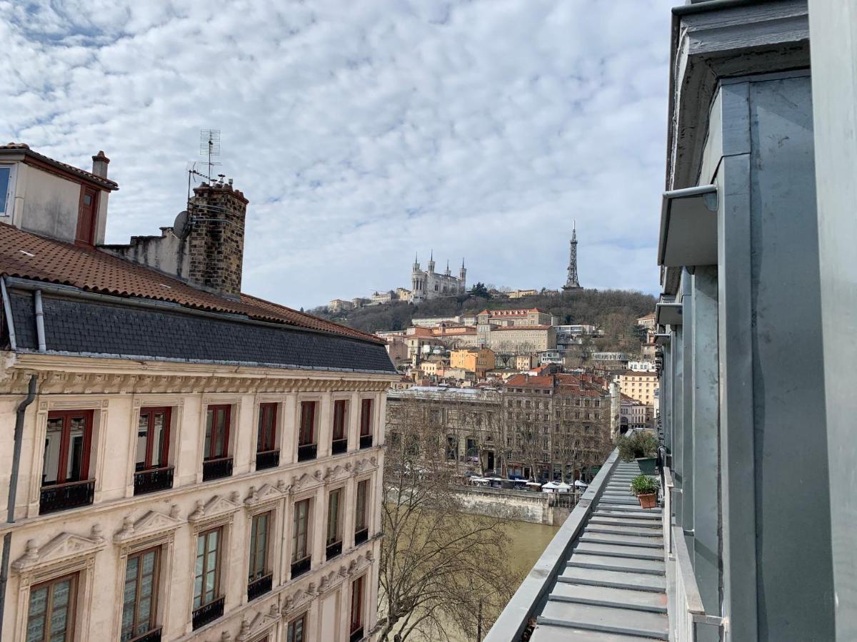 Celect'In Lyon Suites climatisées SkyView Esterno foto